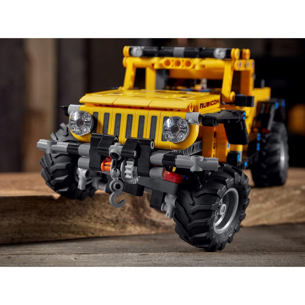 Конструктор LEGO Technic Jeep Wrangler 42122