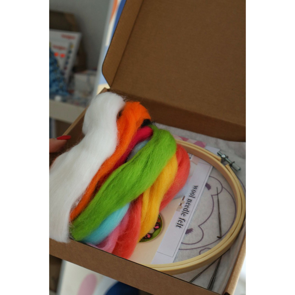 Набор для валяния картины из шерсти “Прованское утро” Brushme EFL002 диаметр 20 см