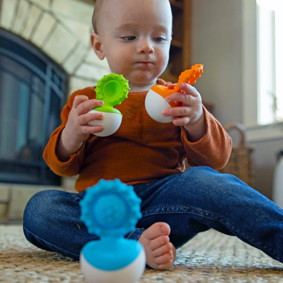 Прорізувач-неваляшка Fat Brain Toys F2174ML dimpl wobl б
