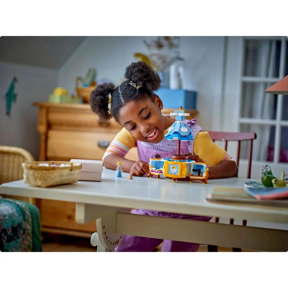 Конструктор LEGO Disney Princess Платье Золушки 43266, 474 детали