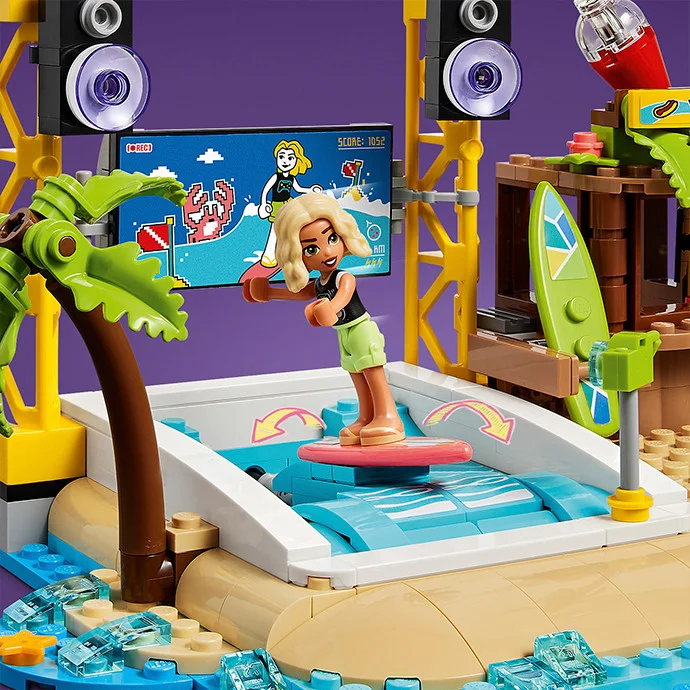 Конструктор LEGO Friends Пляжний парк розваг 41737, 1348 деталей