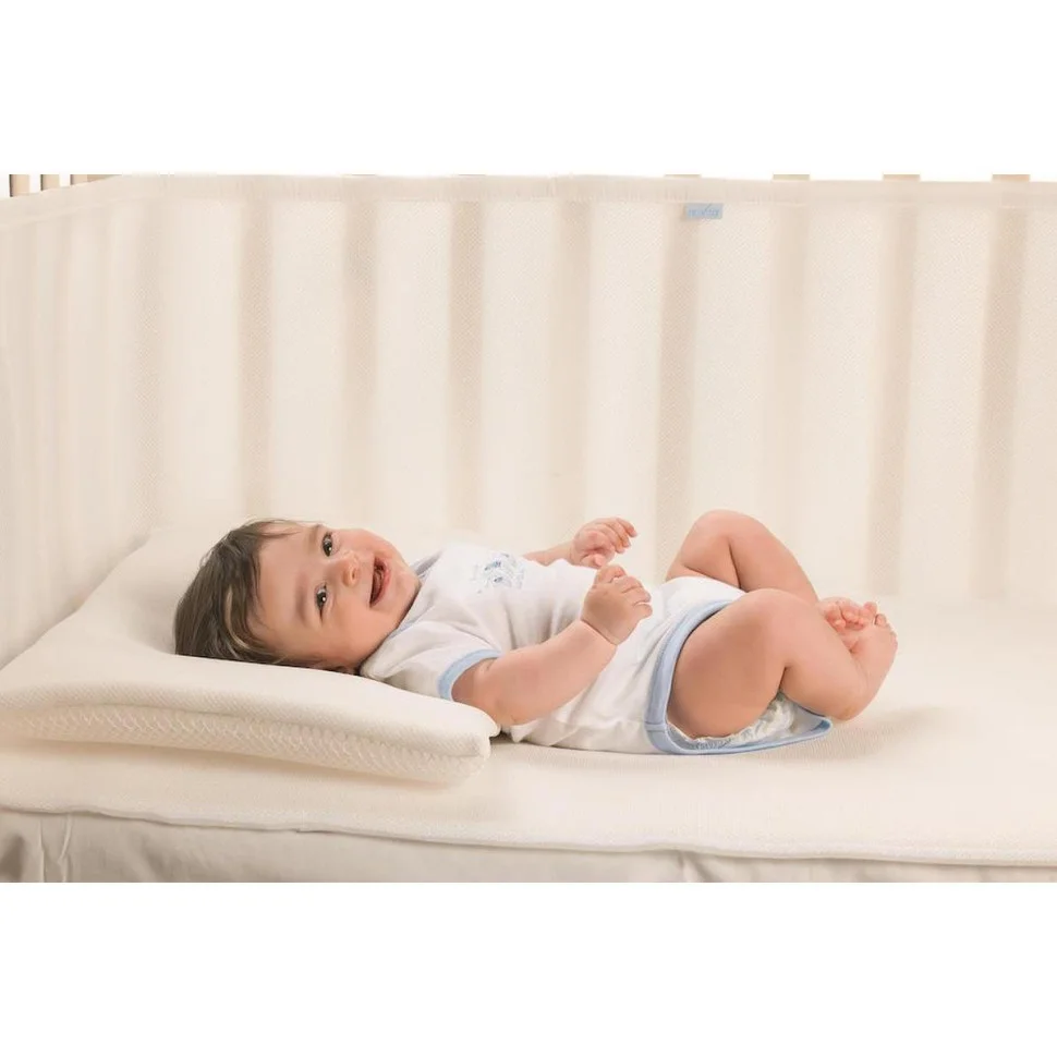 Наматрацник Nuvita проти задухи Aria 3D 60*120 см  0м+ NV6515