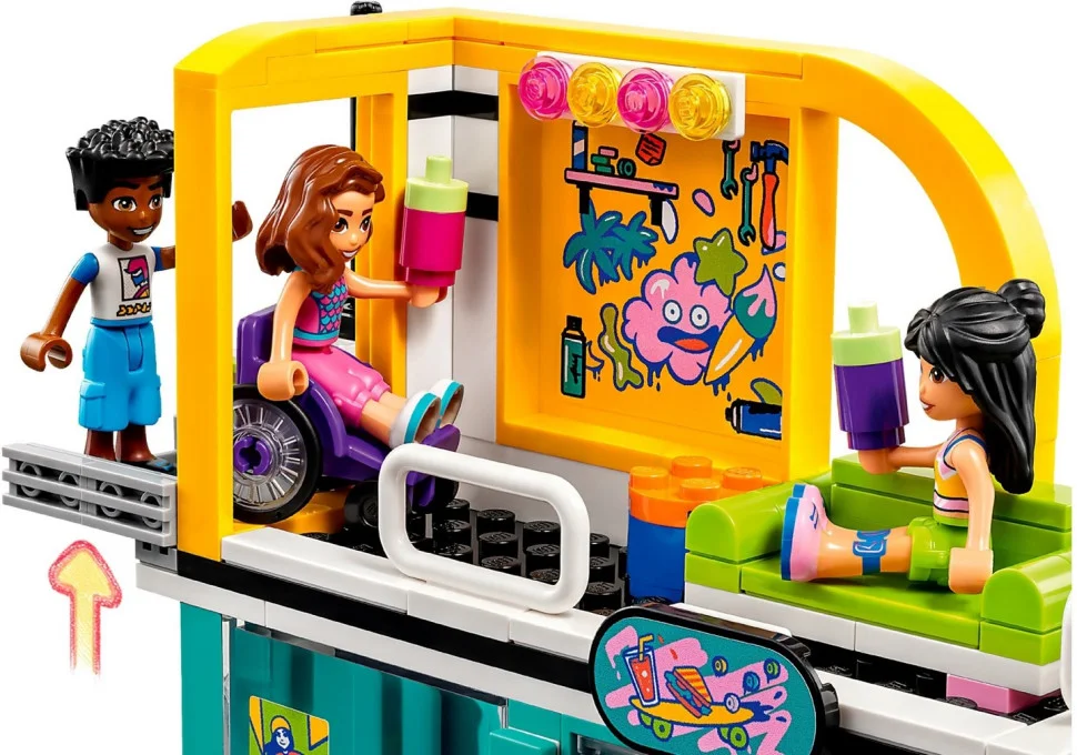 Конструктор LEGO Friends Скейт-парк 41751
