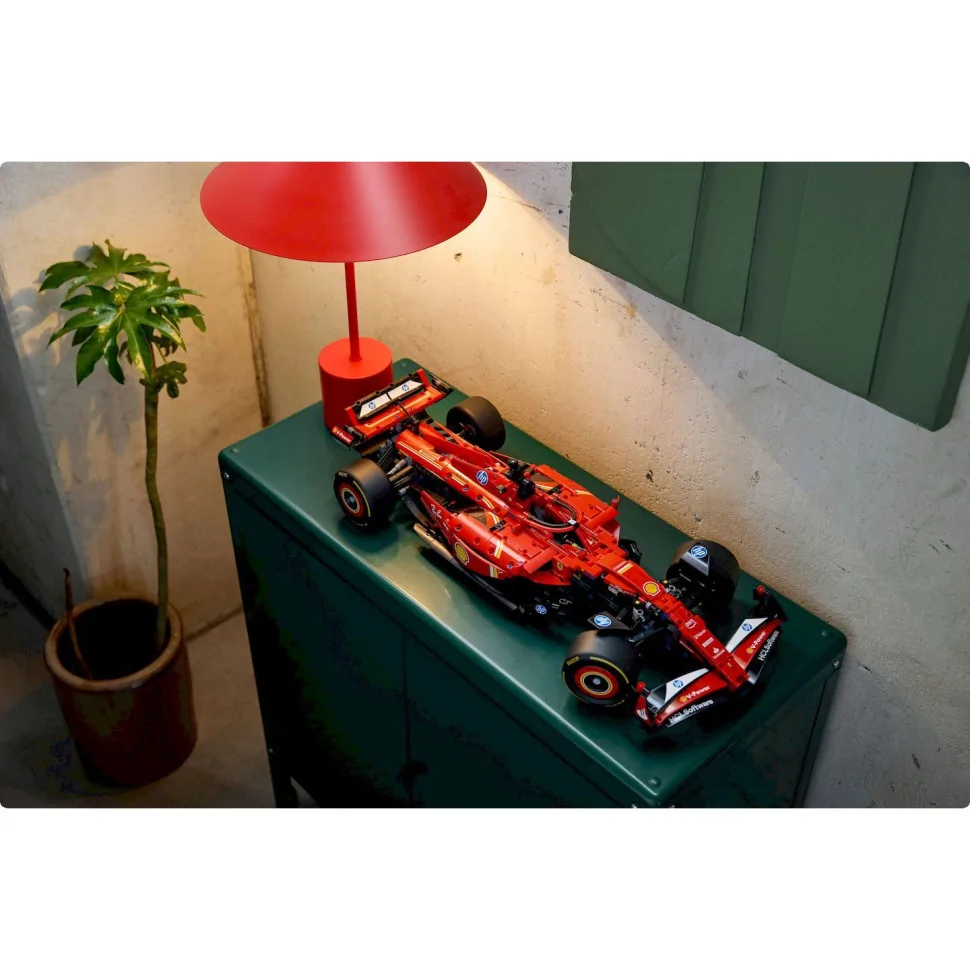 Конструктор LEGO Technic Автомобіль F1 Ferrari SF-24 42207, 1361 деталь 