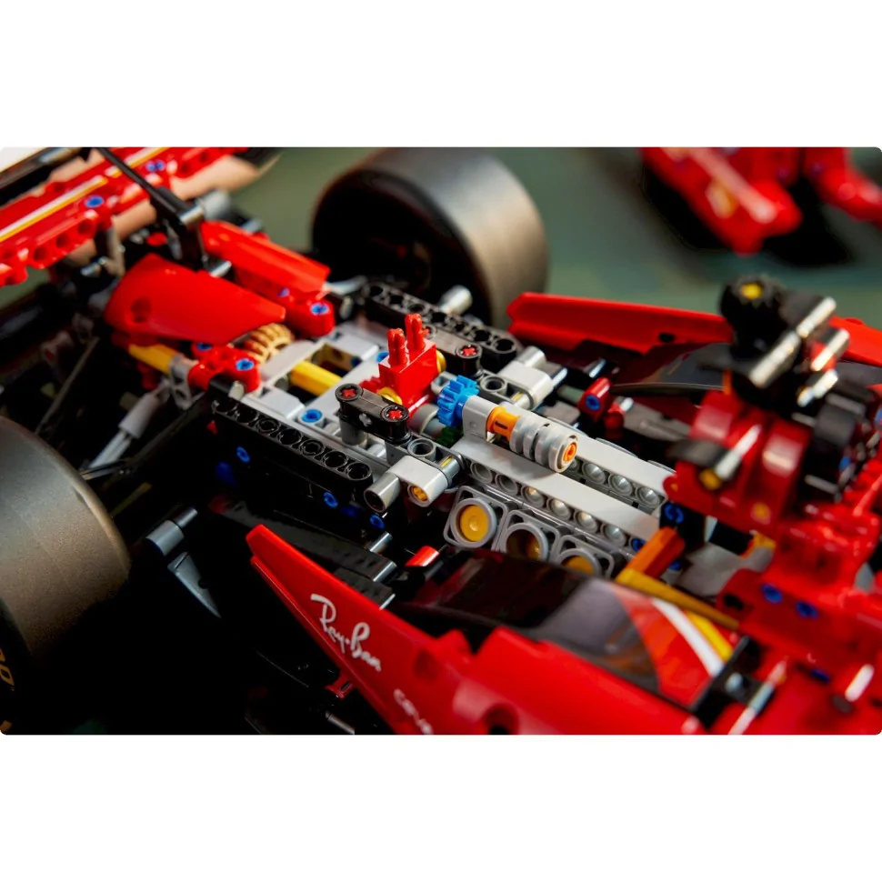 Конструктор LEGO Technic Автомобіль F1 Ferrari SF-24 42207, 1361 деталь 