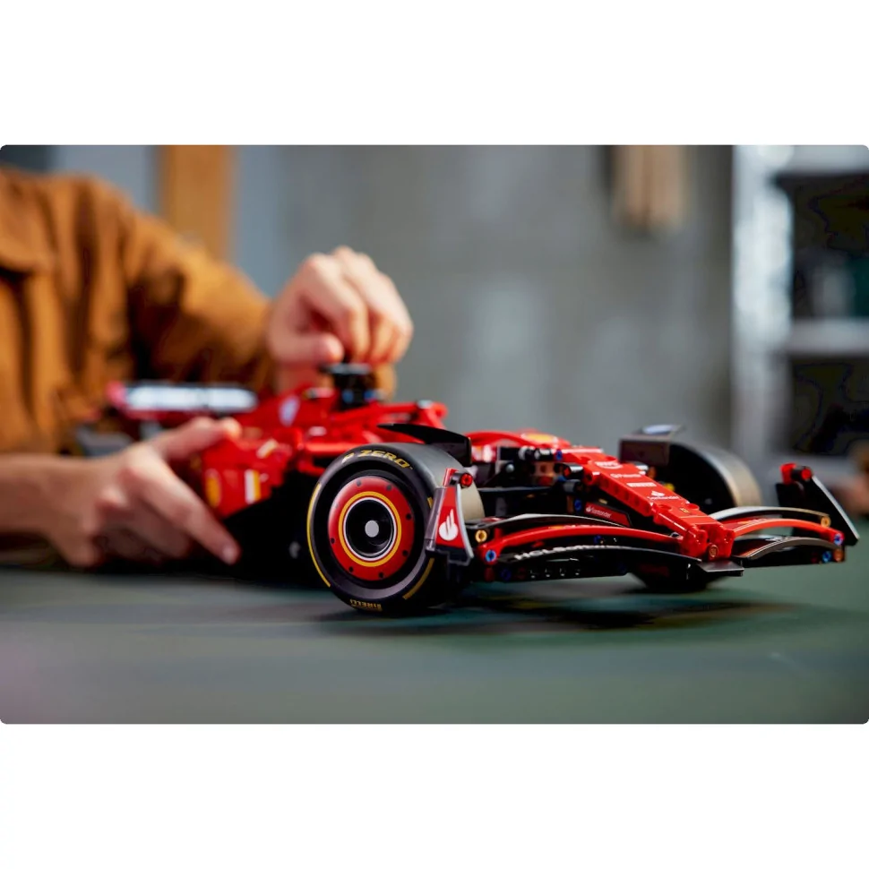 Конструктор LEGO Technic Автомобіль F1 Ferrari SF-24 42207, 1361 деталь 