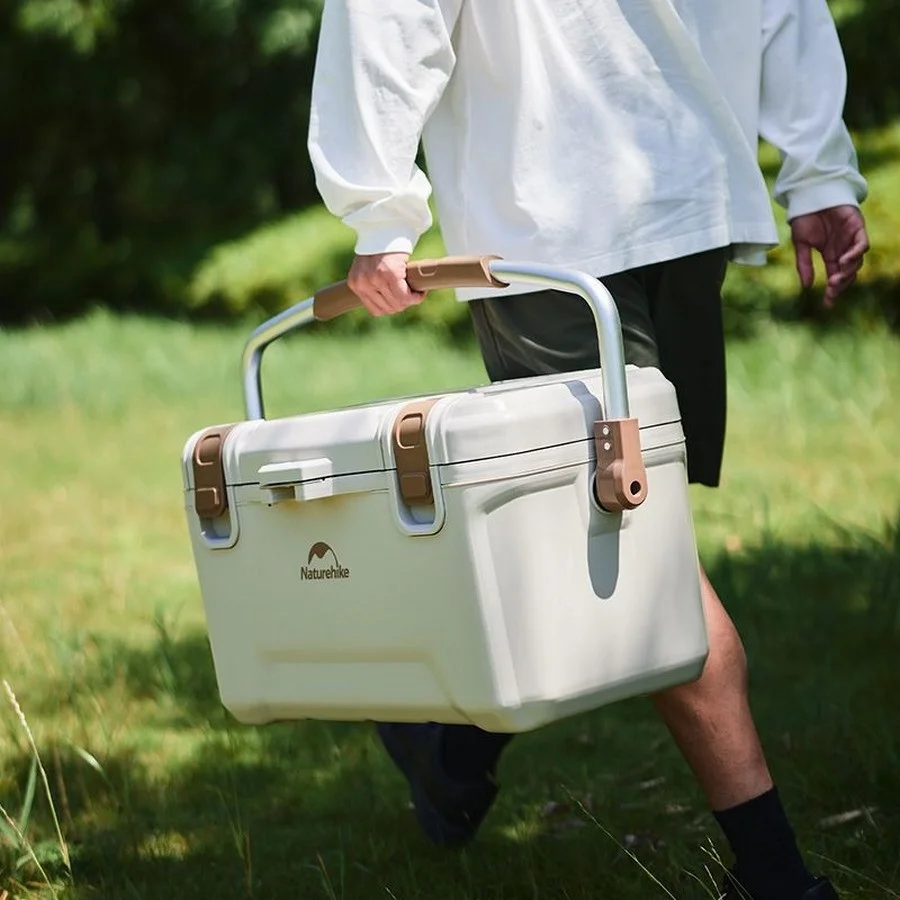 Туристичний холодильник CNH22CJ10001 Naturehike 6975641884996, 45 л, бежевий