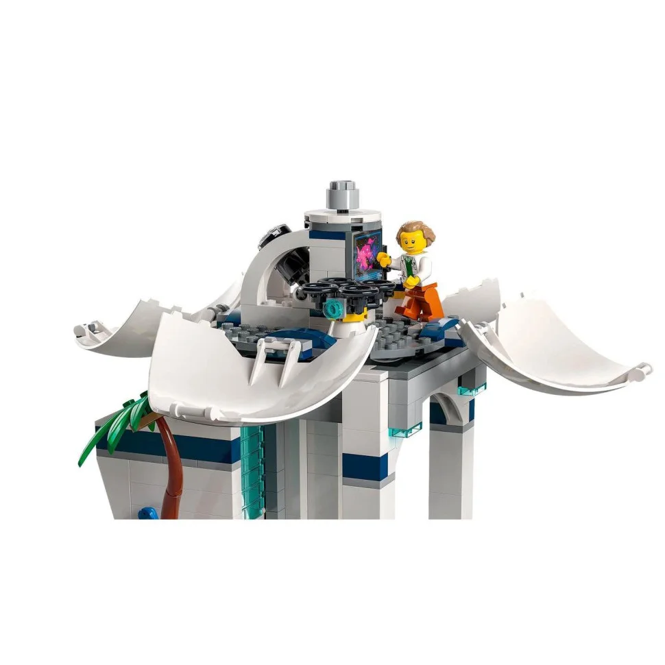Конструктор LEGO City Космодром 60351