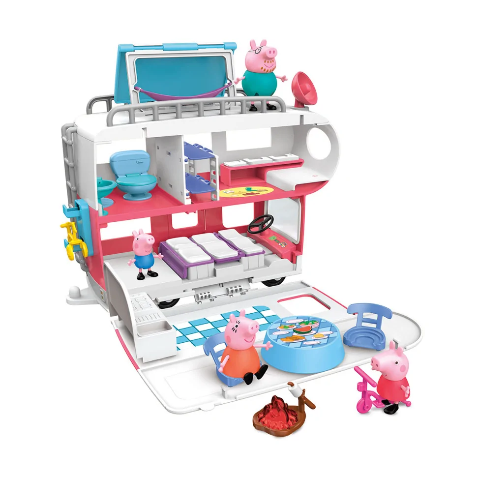 Игровой набор Семейный кемпер Пеппы Peppa Pig F2182, 4 фигурки, звук