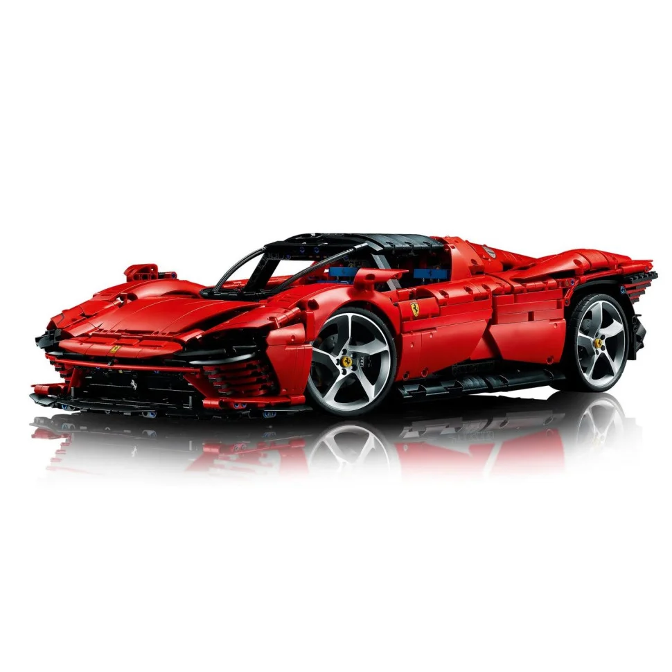 Конструктор LEGO Technic Ferrari Daytona SP3 42143
