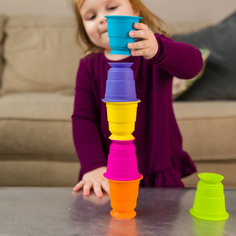 Іграшка тактильна М'які чашки Fat Brain Toys F183ML Suction Kupz 6 штук