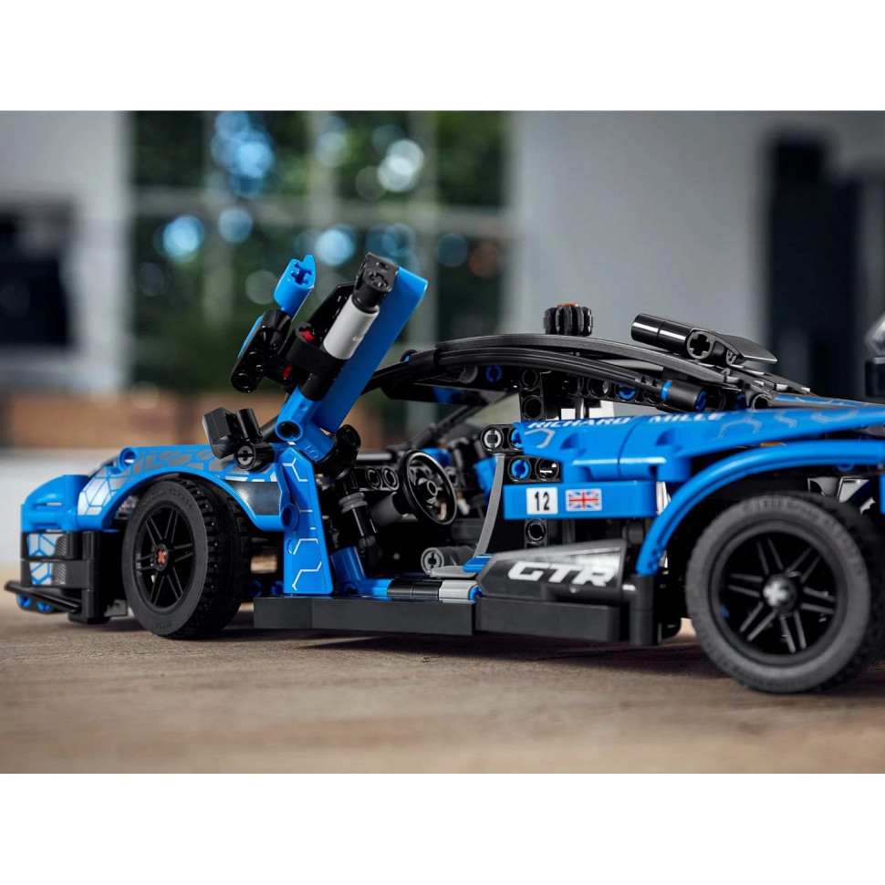 Конструктор LEGO Technic McLaren Senna GTR™ 42123