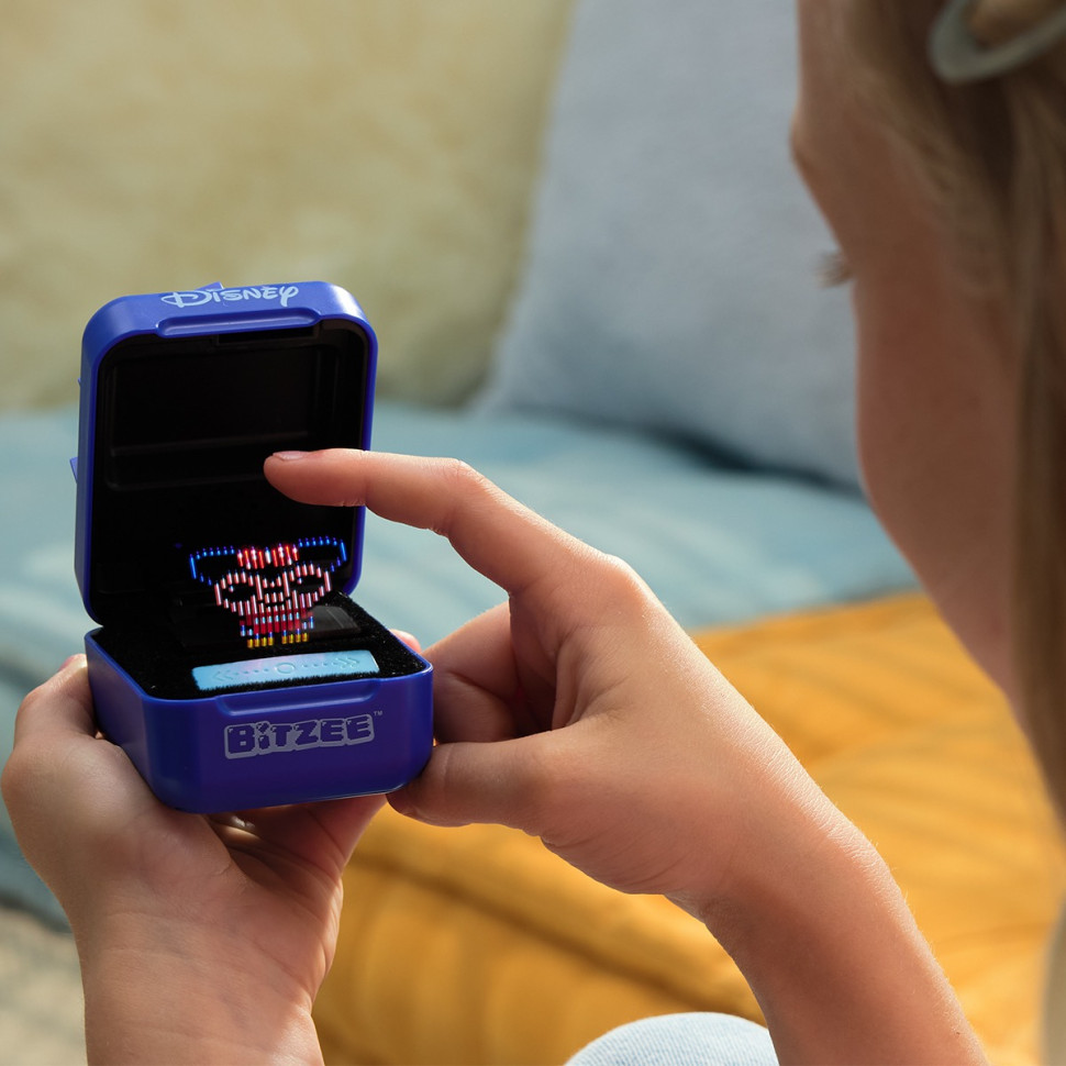 Интерактивная игрушка с виртуальными цифровыми героями Дисней Bitzee 6070776