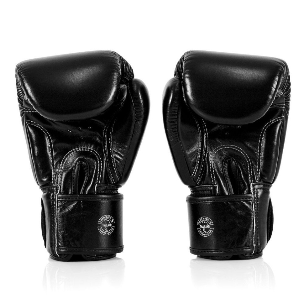 Боксерські рукавиці BGV1-ONE Fairtex BGV1-ONE_16oz_Black 16 унцій (бинти в комплекті)