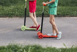 Користь самокатів у житті дітей