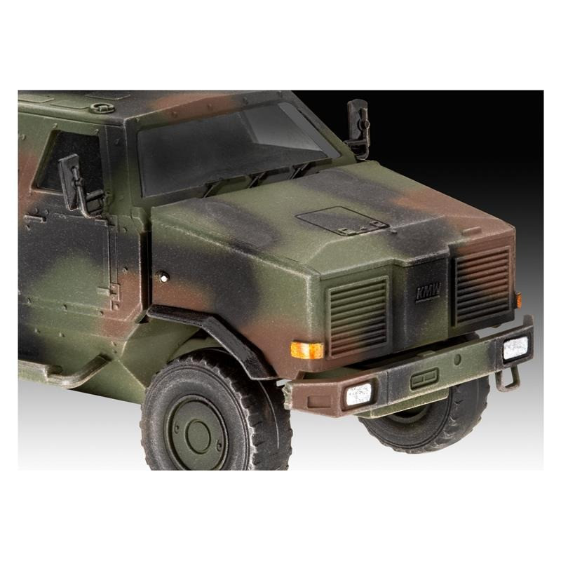 Сборная модель Бронеавтомобиль ATF Dingo Revell RVL-03345 уровень 4, масштаб 1:72