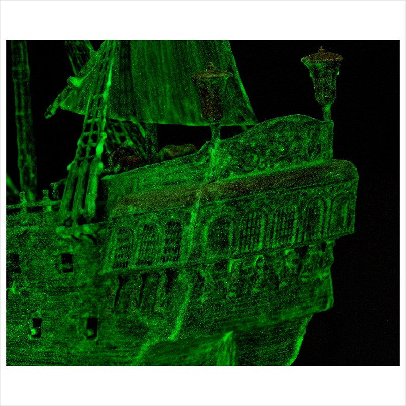 Сборная модель Корабль-призрак Revell RVL-05435 уровень 2, масштаб 1:150