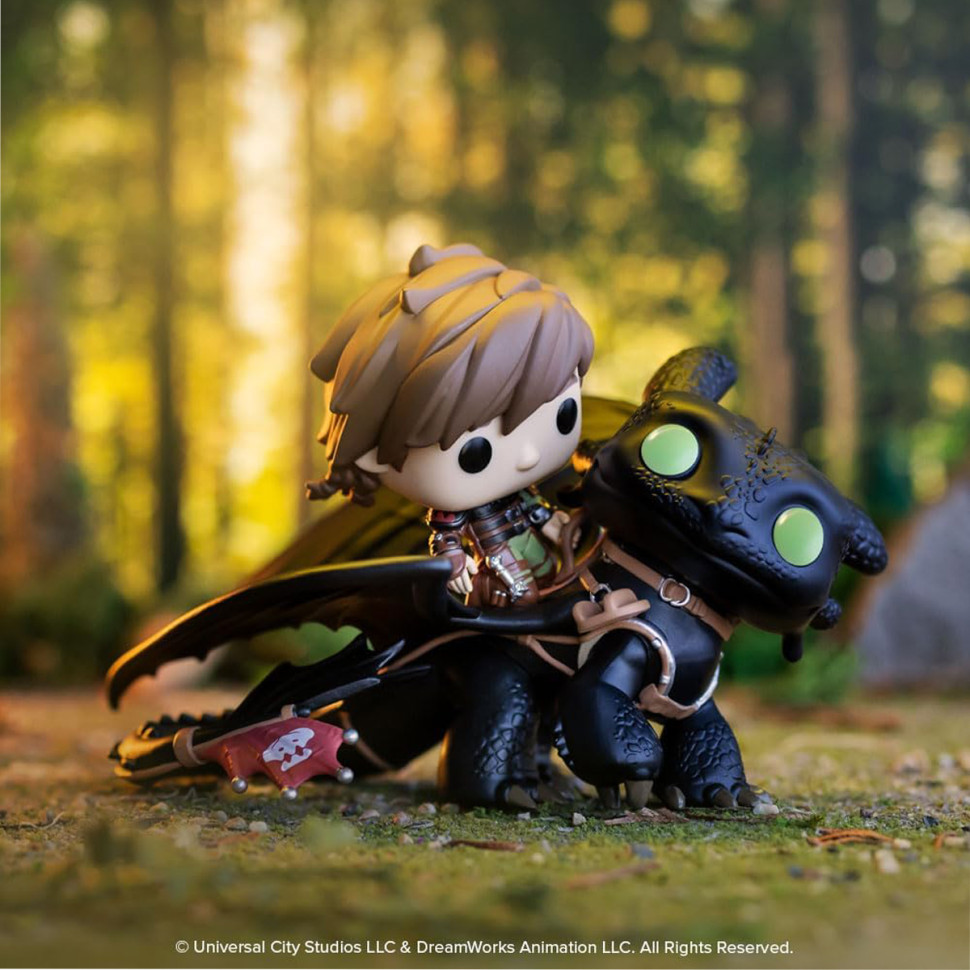 Ігрова фігурка Гикавка з Беззубиком FUNKO POP! 81181 серії 