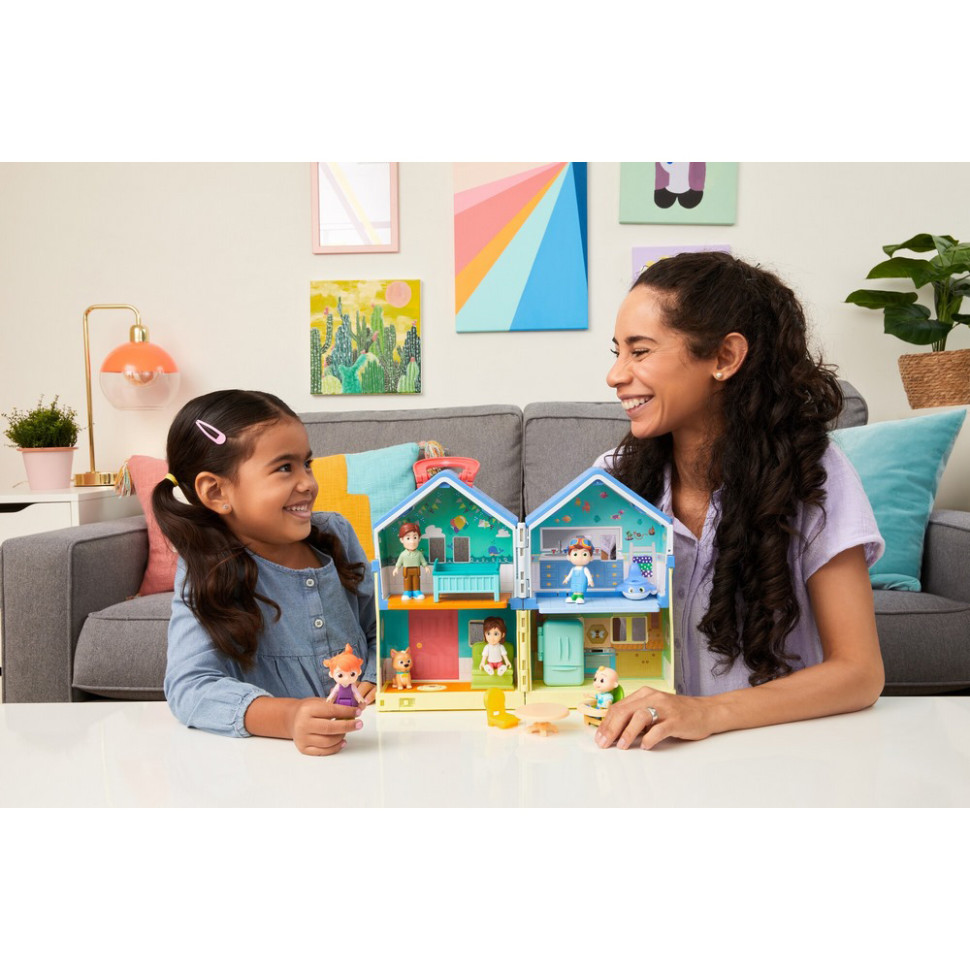 Ігровий набір Feature Playset Сімейний будинок CoComelon CMW0066 зі звуком