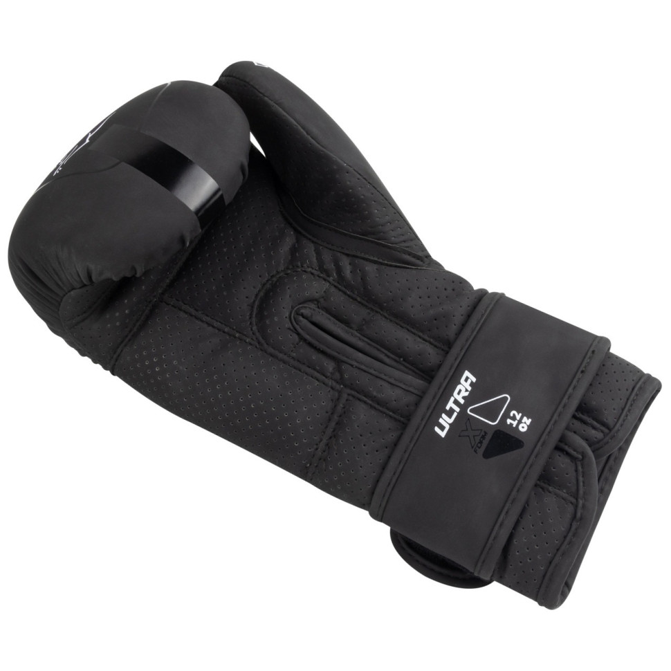 Боксерські рукавички 3024 Ultra Mat PowerPlay PP_3024_12oz_Bl/White, Чорно-Білі 12 унцій