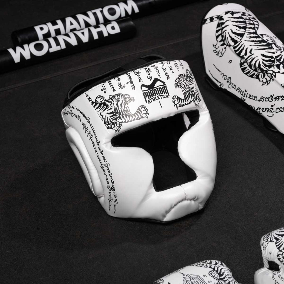 Боксерський шолом Muay Thai Full Face Phantom PHHG2680 White (капа в подарунок)