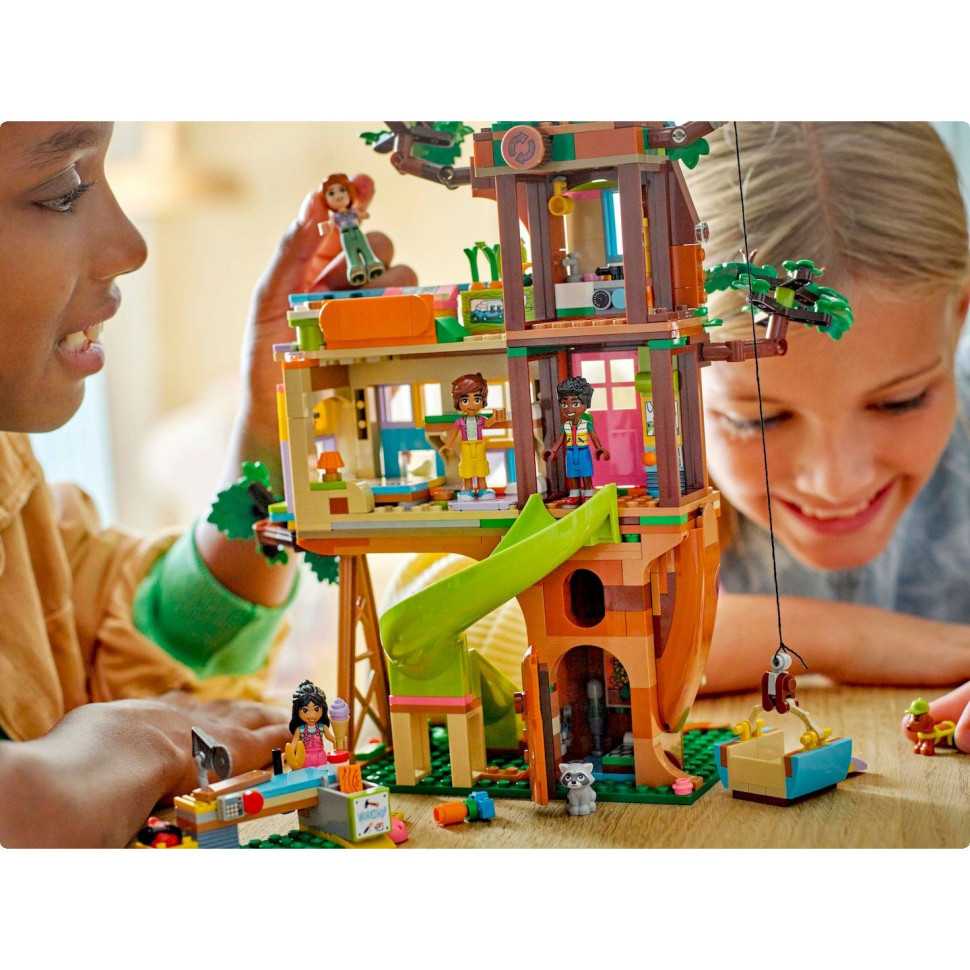 Конструктор LEGO Friends Тусовка у будиночку дружби на дереві 42652, 701 деталь 
