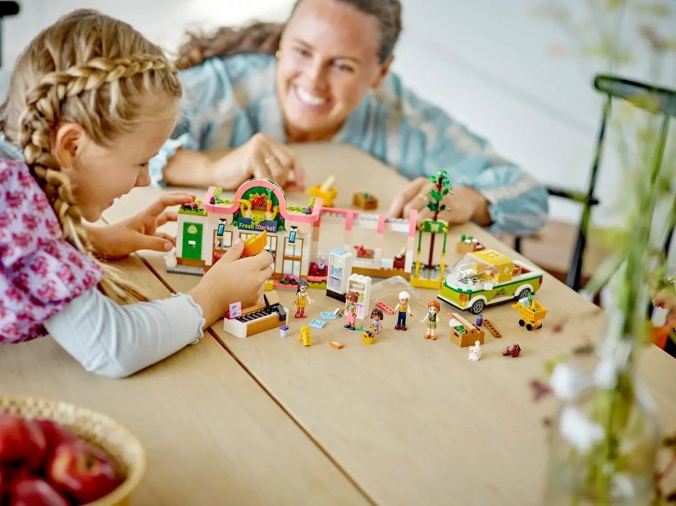 Конструктор LEGO Friends Крамниця органічних продуктів 41729