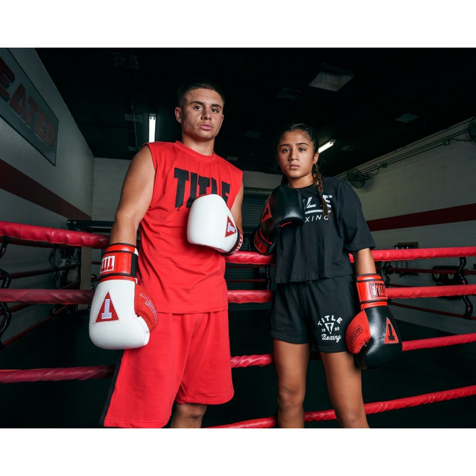 Боксерські рукавиці Boxing All Heart Bag Gloves 2.0 TITLE AHABG2 12 oz BK/RD 12 унцій (бинти в комплекті)
