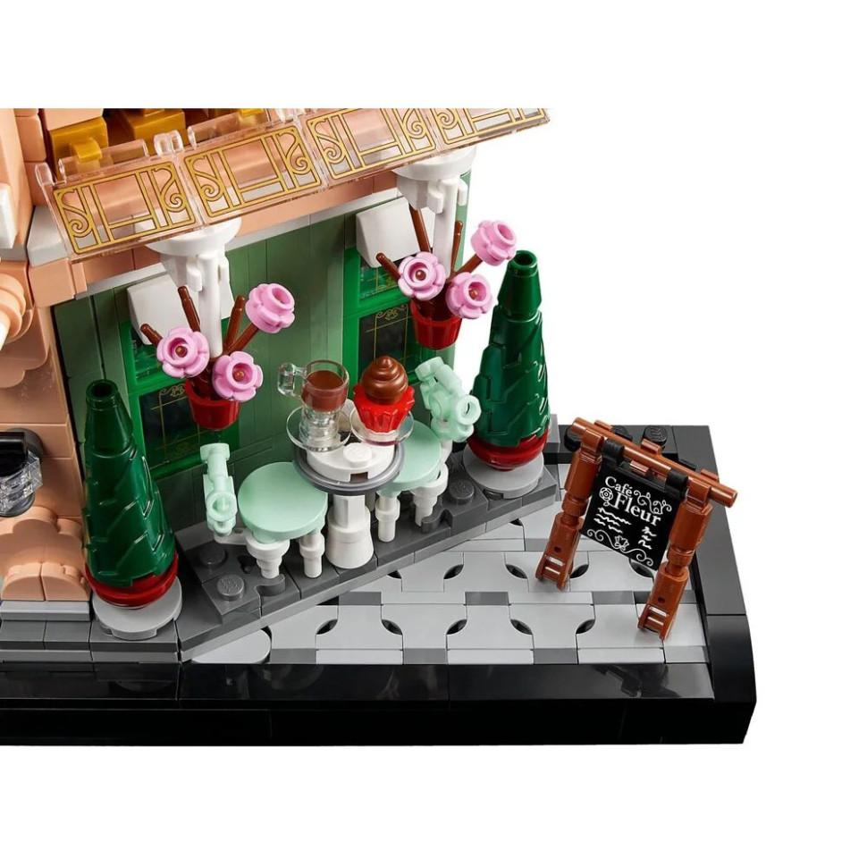 Конструктор LEGO Icons Французька кав'ярня 10362, 1101 деталь 