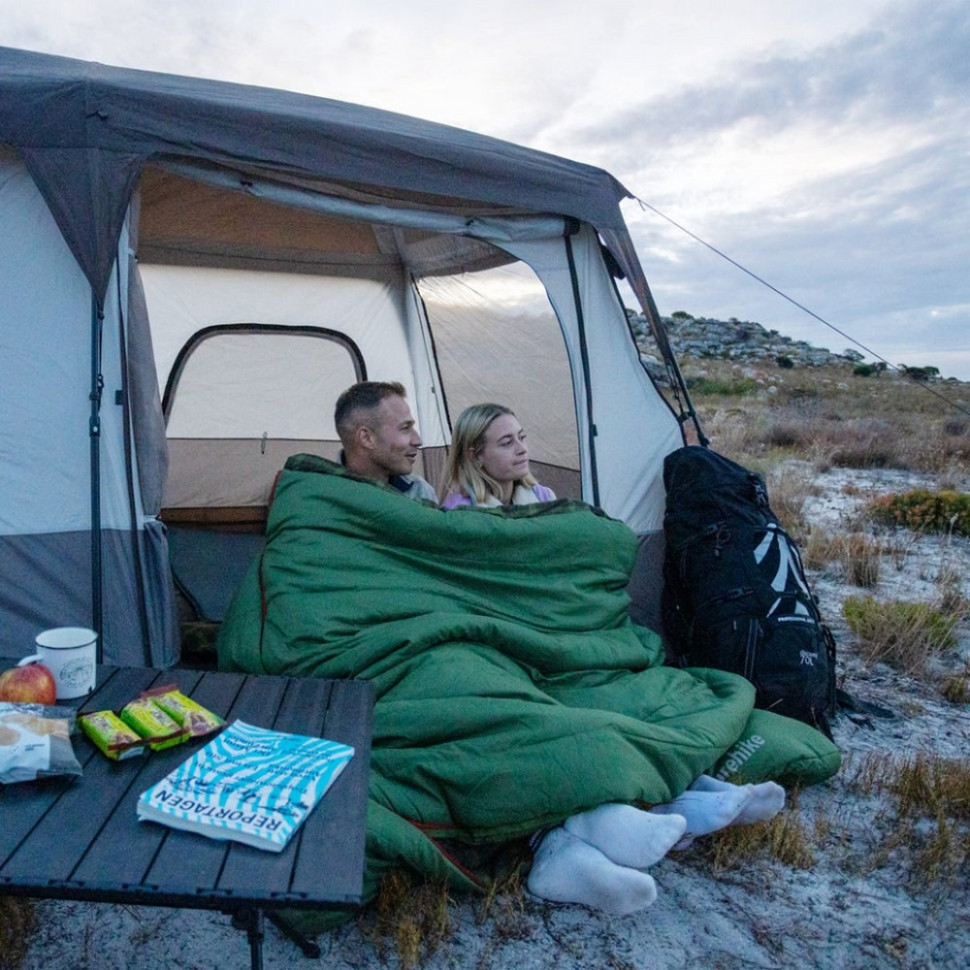 Спальний мішок двомісний з подушками CNK2350WS019 Naturehike 6975641882411