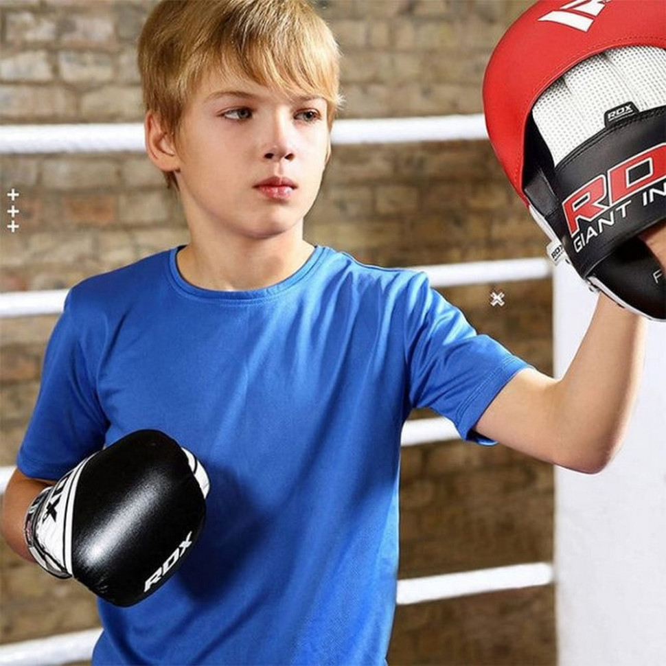Боксерские перчатки 4B Robo Kids RDX Inc Limited JBG-4R-6oz, Red/Black 6 унций (капа в комплекте)