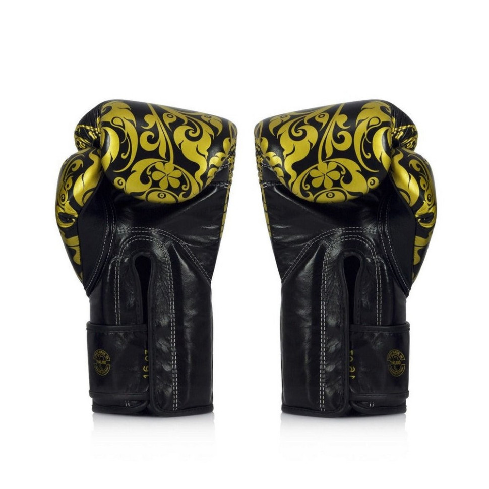 Боксерські рукавиці BGVG2 Velcro Fairtex BGVG2_Velcro_12oz_Black 12 унцій (бинти в комплекті)