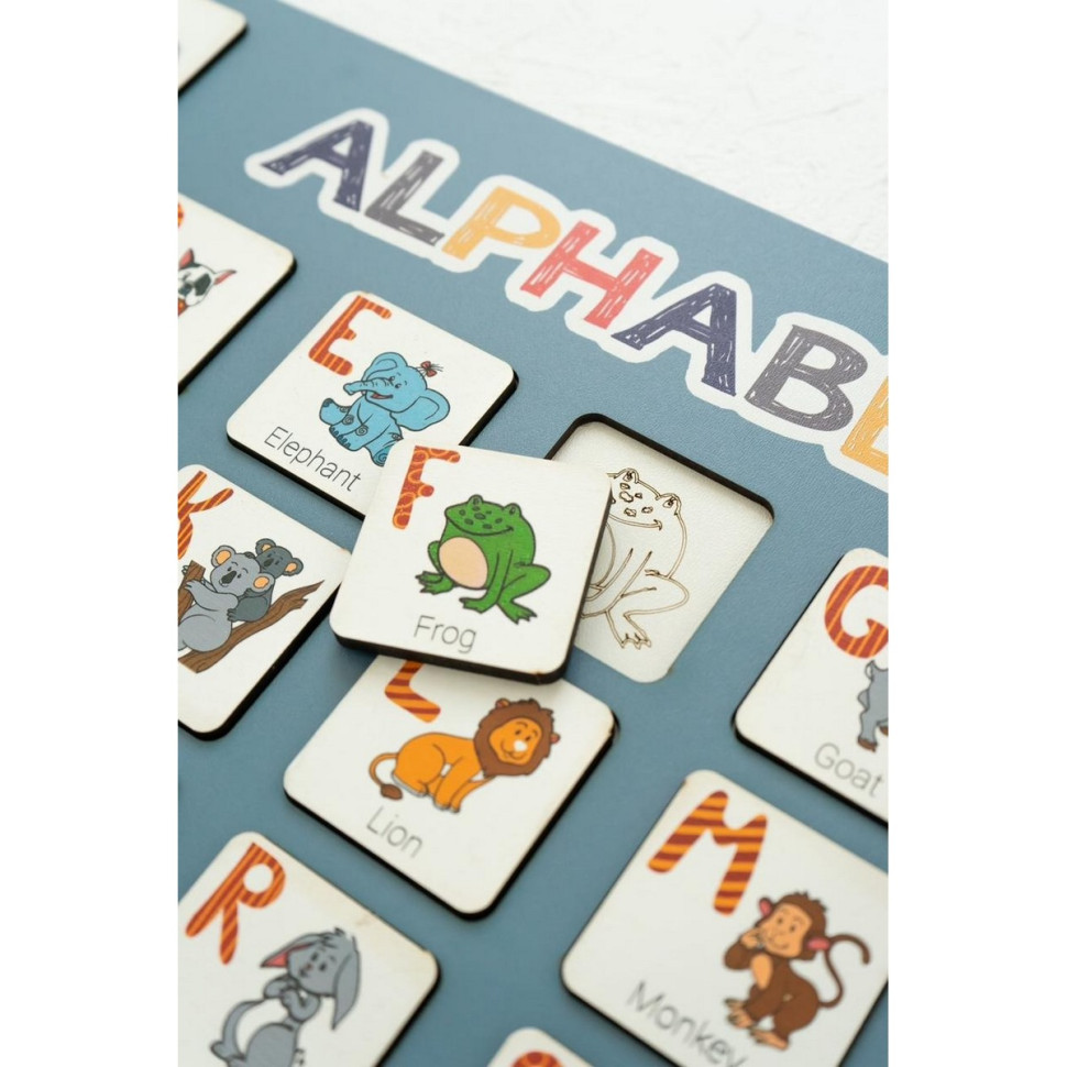 Дерев'яна абетка-вкладиш англійська