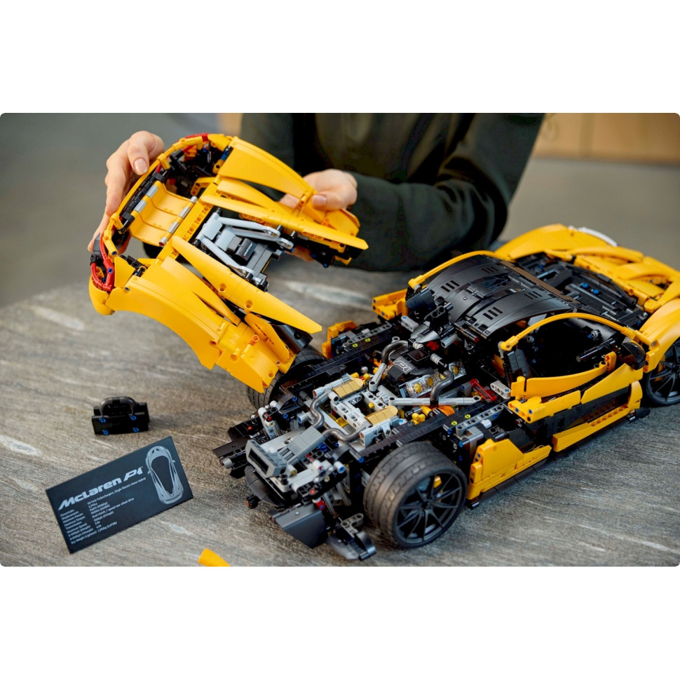 Конструктор LEGO Technic McLaren P1 42172, 3893 деталі