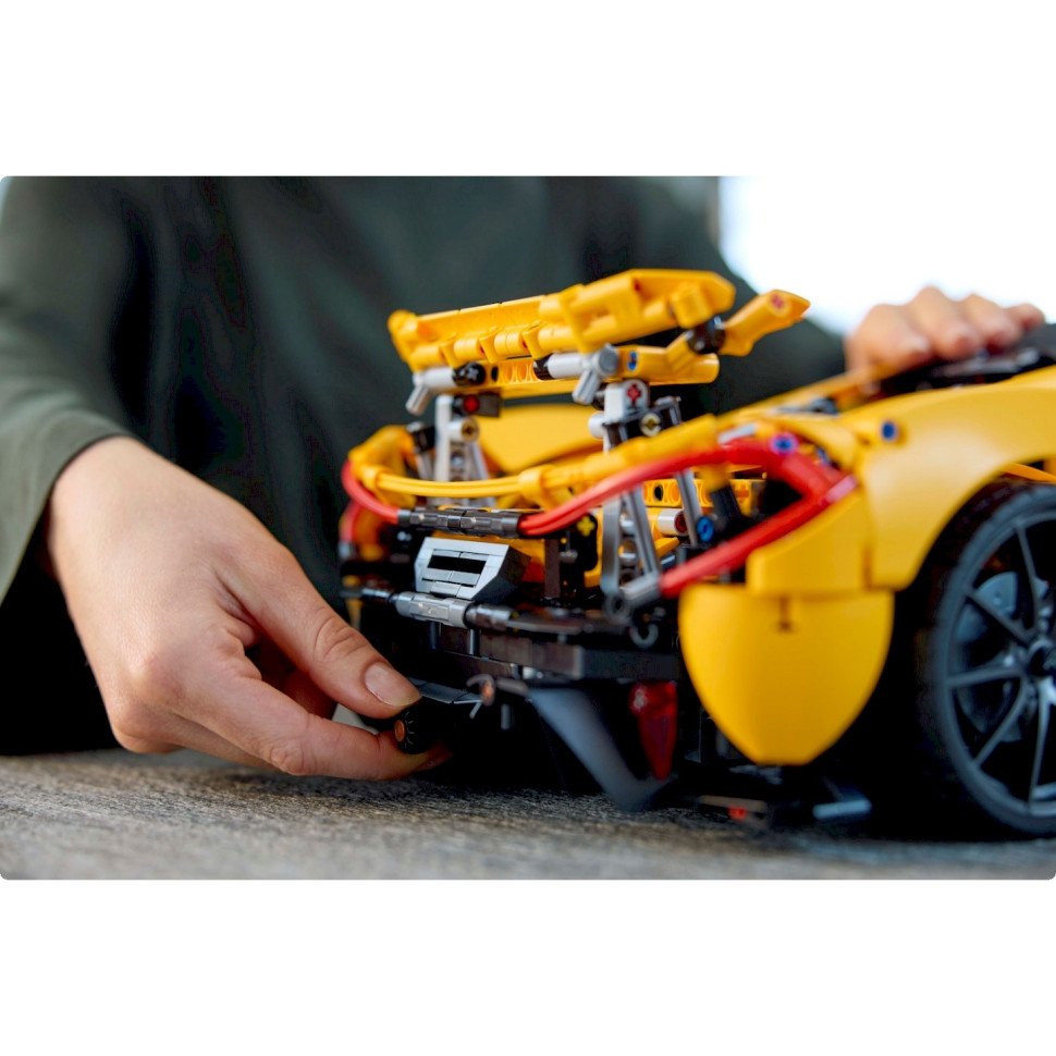 Конструктор LEGO Technic McLaren P1 42172, 3893 деталі