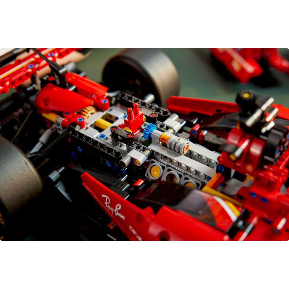 Конструктор LEGO Technic Автомобиль F1 Ferrari SF-24 42207, 1361 деталь 