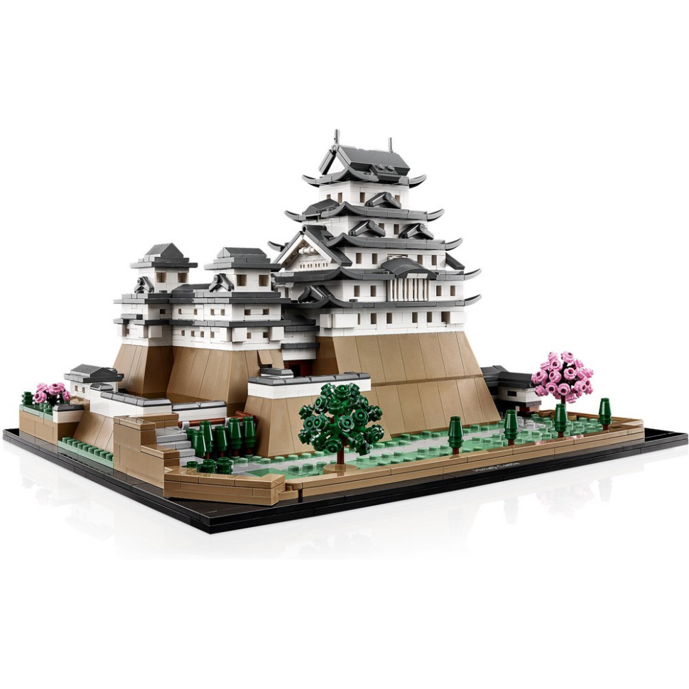 Конструктор Architecture Замок Білої Чаплі LEGO 21060, 2125 деталей