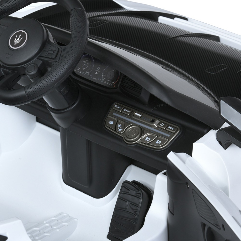 Дитячий електромобіль Машина Bambi M 5105EBLR-1 до 25 кг
