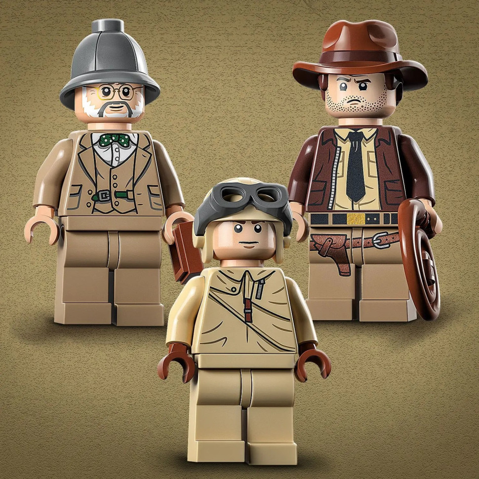 Конструктор LEGO Indiana Jones Переслідування винищувача 77012, 387 деталей 
