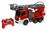 Машинка на радиоуправлении Same Toy Пожарная машина игрушечная Mercedes-Benz с лестницей 1:20 E527-003