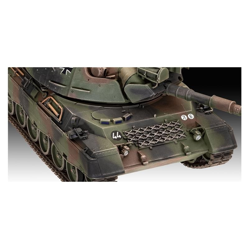 Сборная модель-копия Танк Leopard 1 A1A1-A1A4 Revell RVL-05656 уровень 5 масштаб 1:35