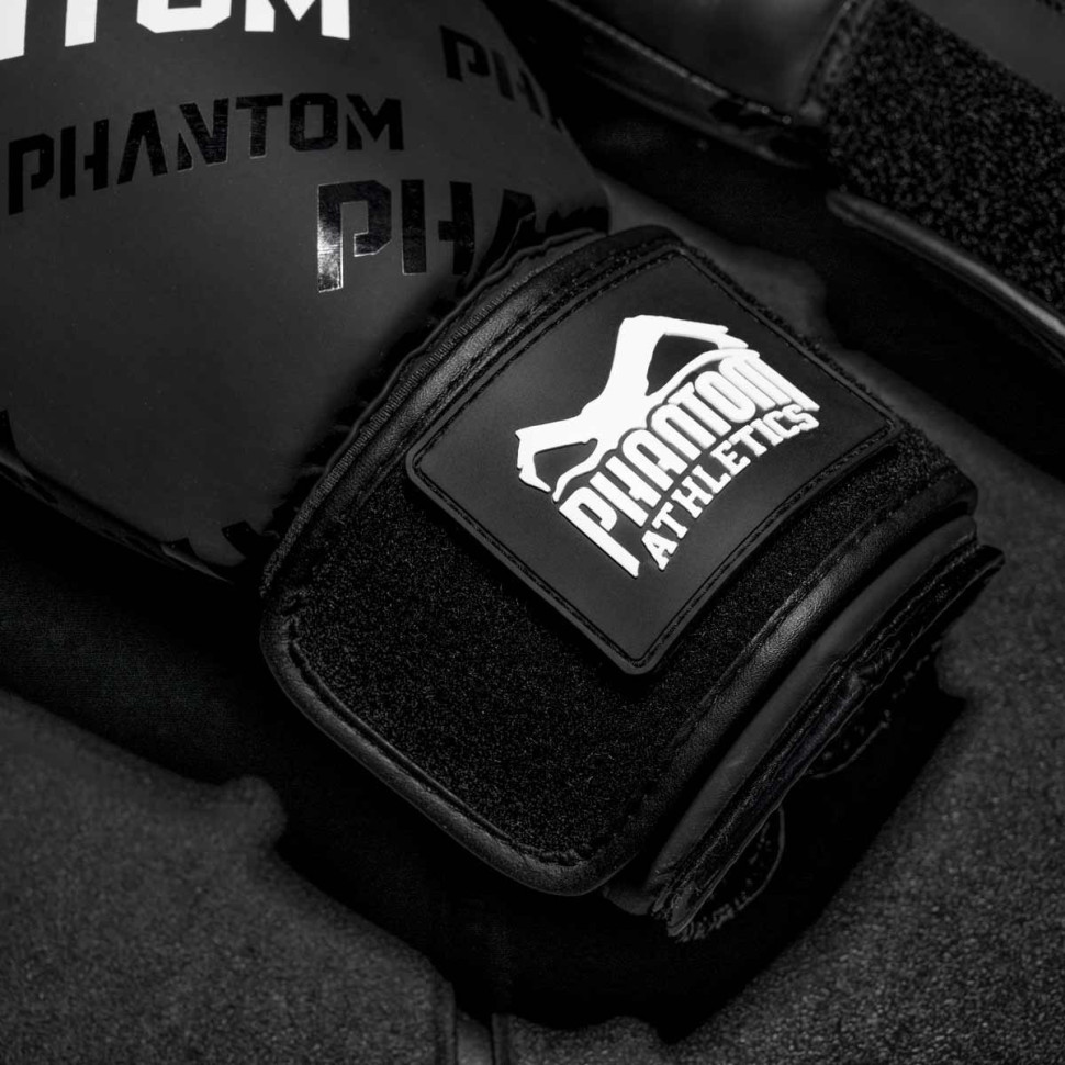 Боксерские перчатки APEX Velcro Phantom PHBG2368-12 Black 12 унций (Бинты в подарок)