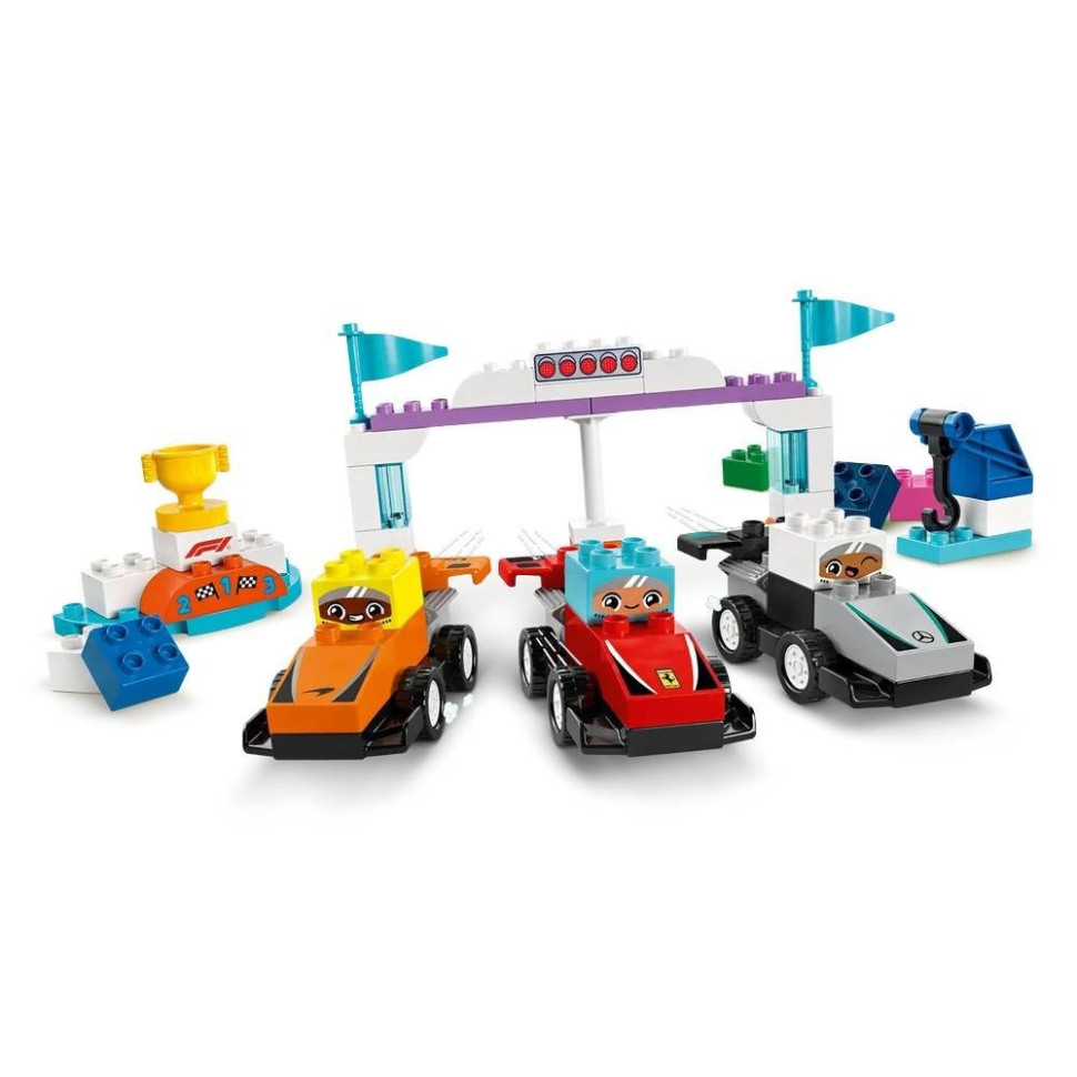 Конструктор Автомобили для гонок и пилоты LEGO 10445, 70 деталей