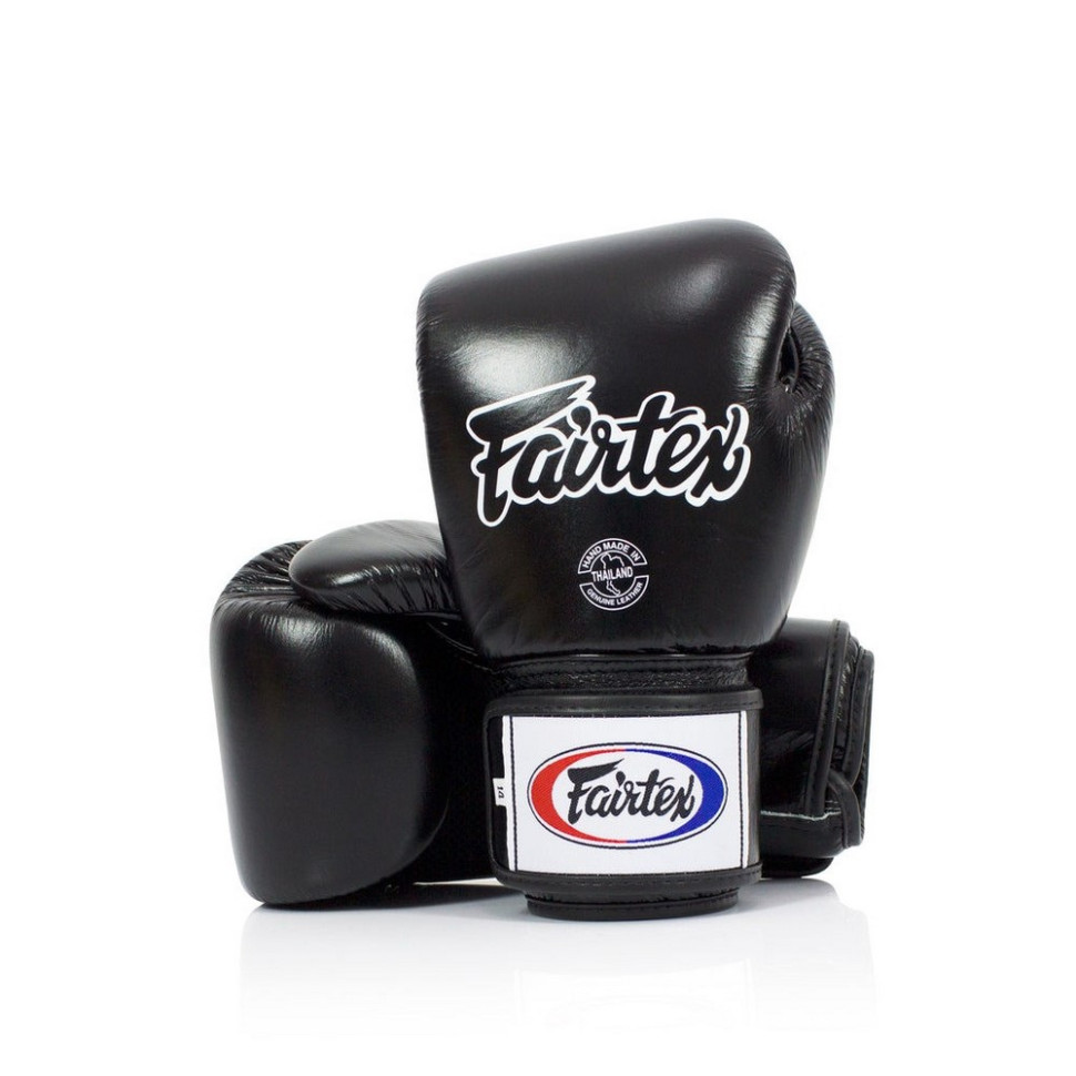 Боксерские перчатки BGV1 Fairtex BGV1_10oz_Black 10 унций (бинты в комплекте)