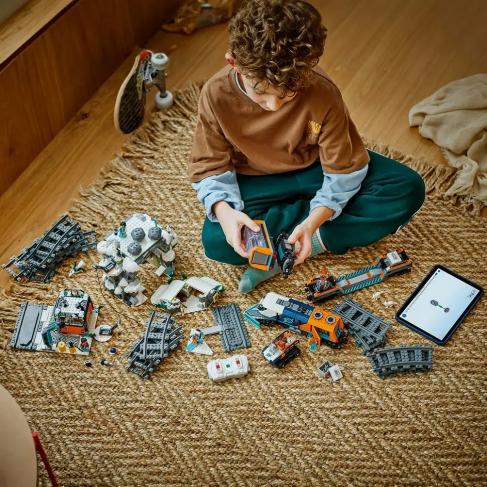 Конструктор City Арктический исследовательский экспресс LEGO 60470, 1517 деталей