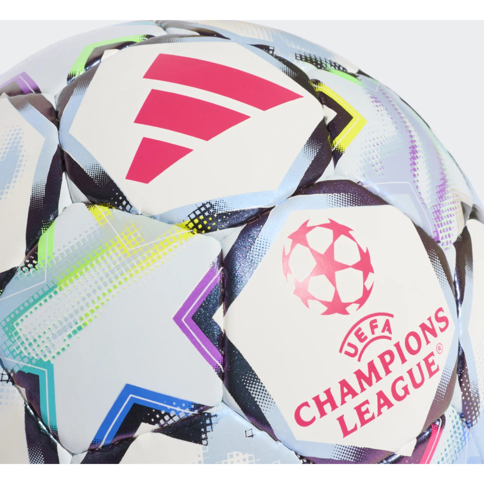 Футзальный мяч UCL PRO SAL Adidas KE9772 белый, размер 4