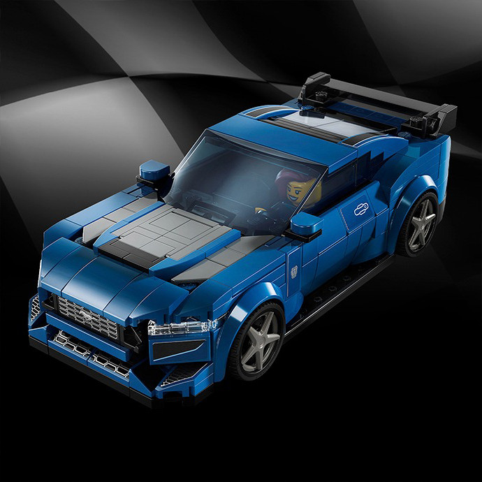 Конструктор LEGO Speed Champions Спортивный автомобиль Ford Mustang Dark Horse 76920, 344 детали