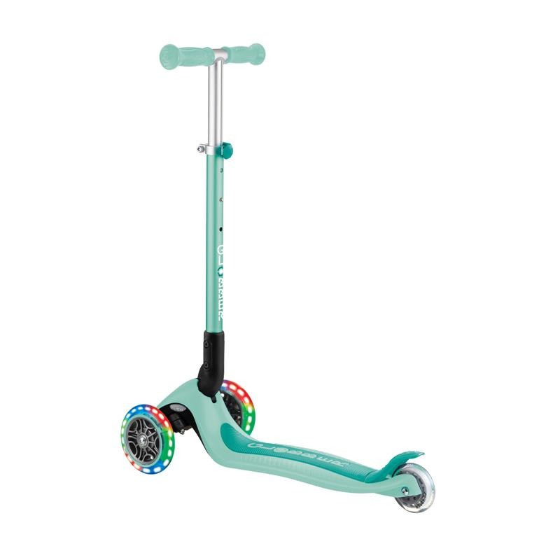 Самокат триколісний PRIMO FOLDABLE LIGHTS GLOBBER 432-206-3 м'ятний, до 50 кг