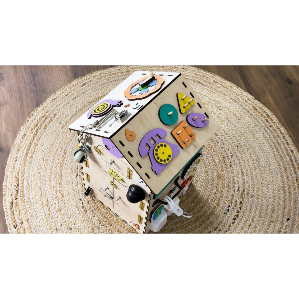 Розвиваюча іграшка Бізікуб 