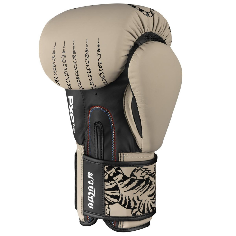 Боксерские перчатки Muay Thai Phantom PHBG2613-10 Sand 10 унций (бинты в подарок)